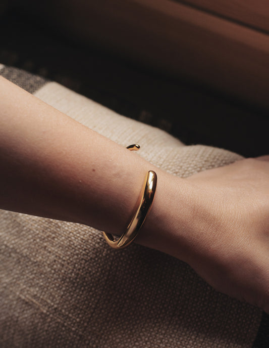 Gold Bold Fluid Bangle, Tarnish-Free Gold Plating