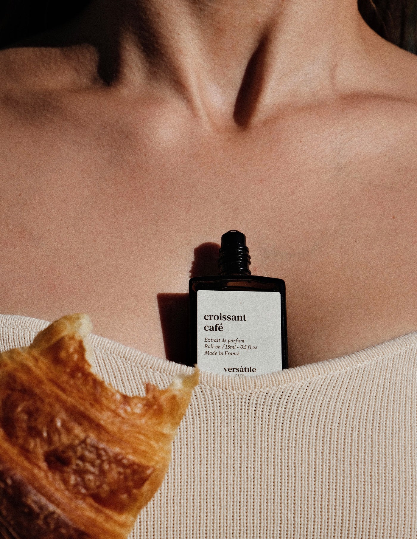 Croissant Cafe Perfume, Versatile Paris