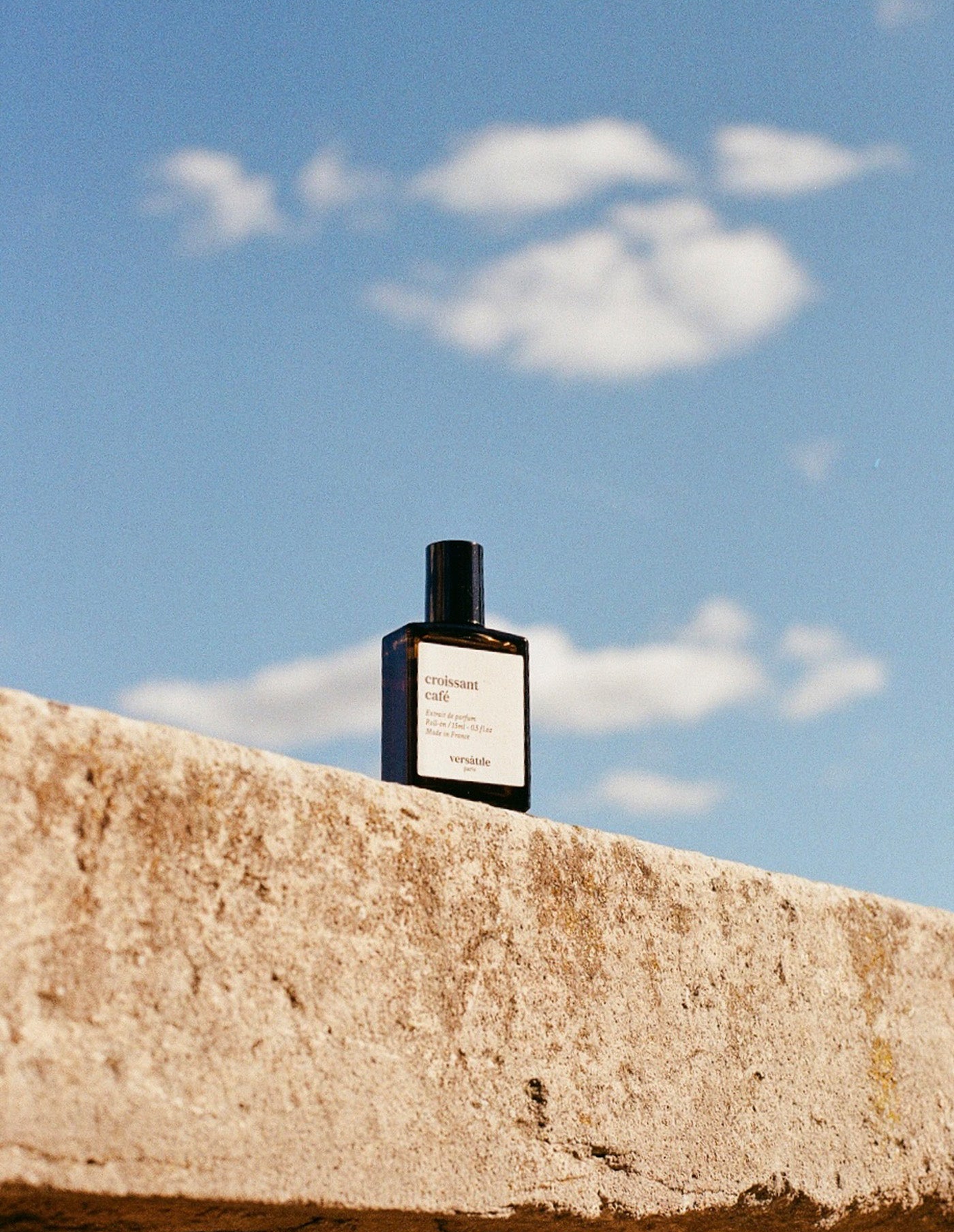 Croissant Cafe Perfume, Versatile Paris