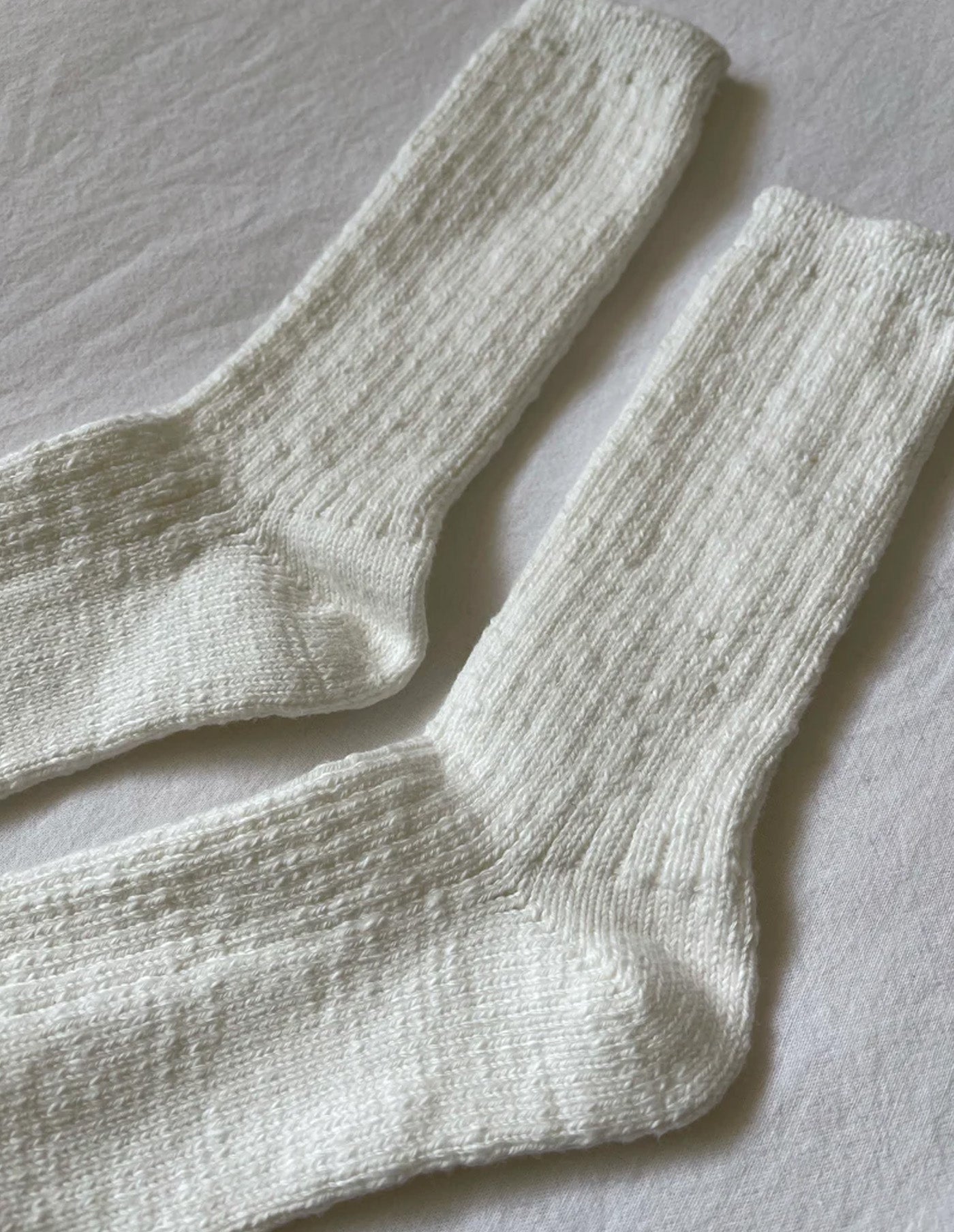 White Linen Cottage Socks, Le Bon Shoppe
