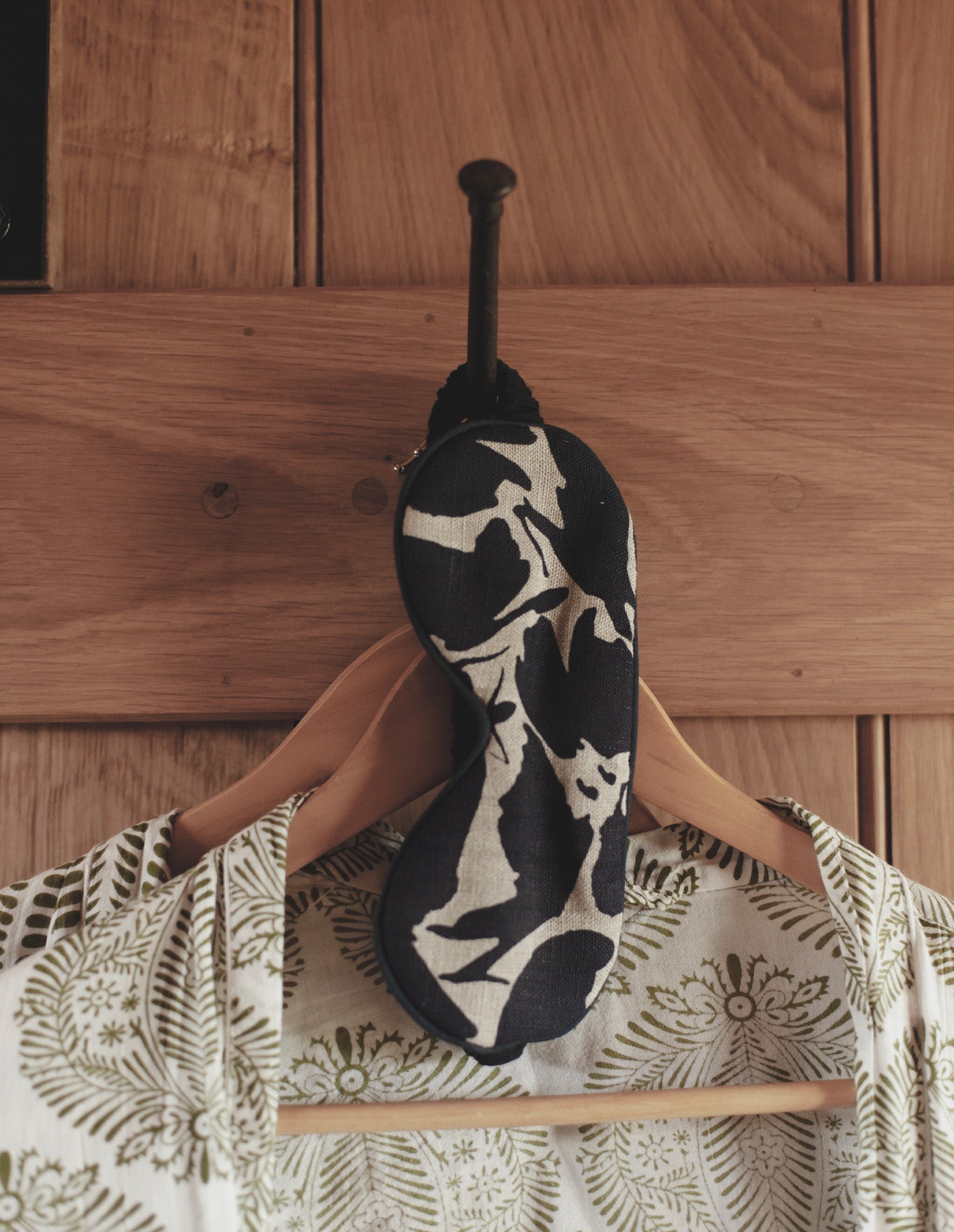 Printed Navy Eye Mask, Blästa Henriët