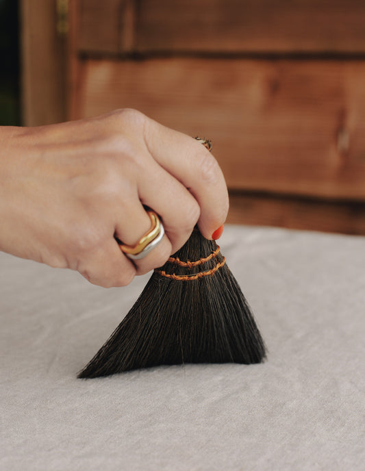 Seagrass Mini Broom, Madam Stoltz