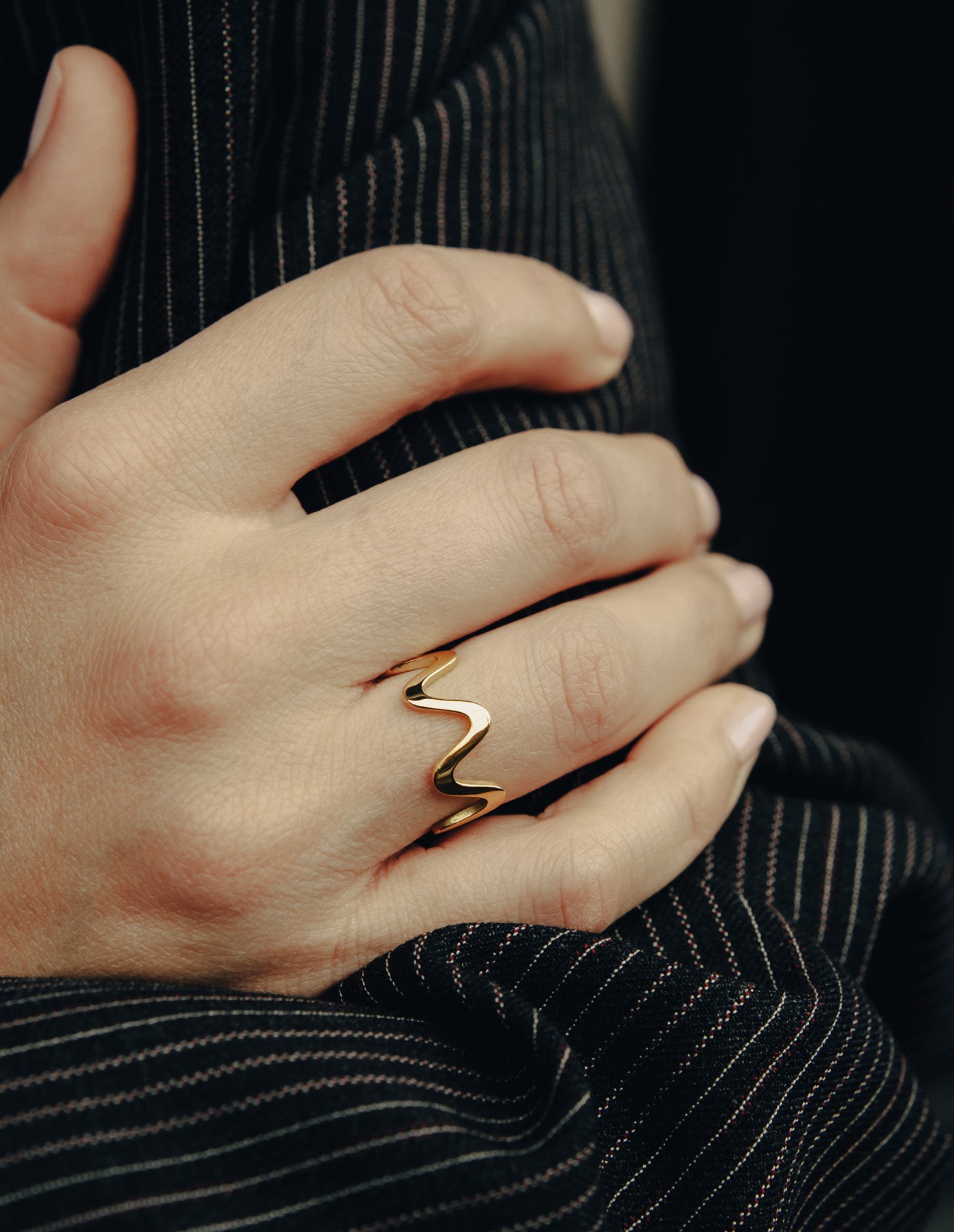 Gold Wave Ring, Waterproof