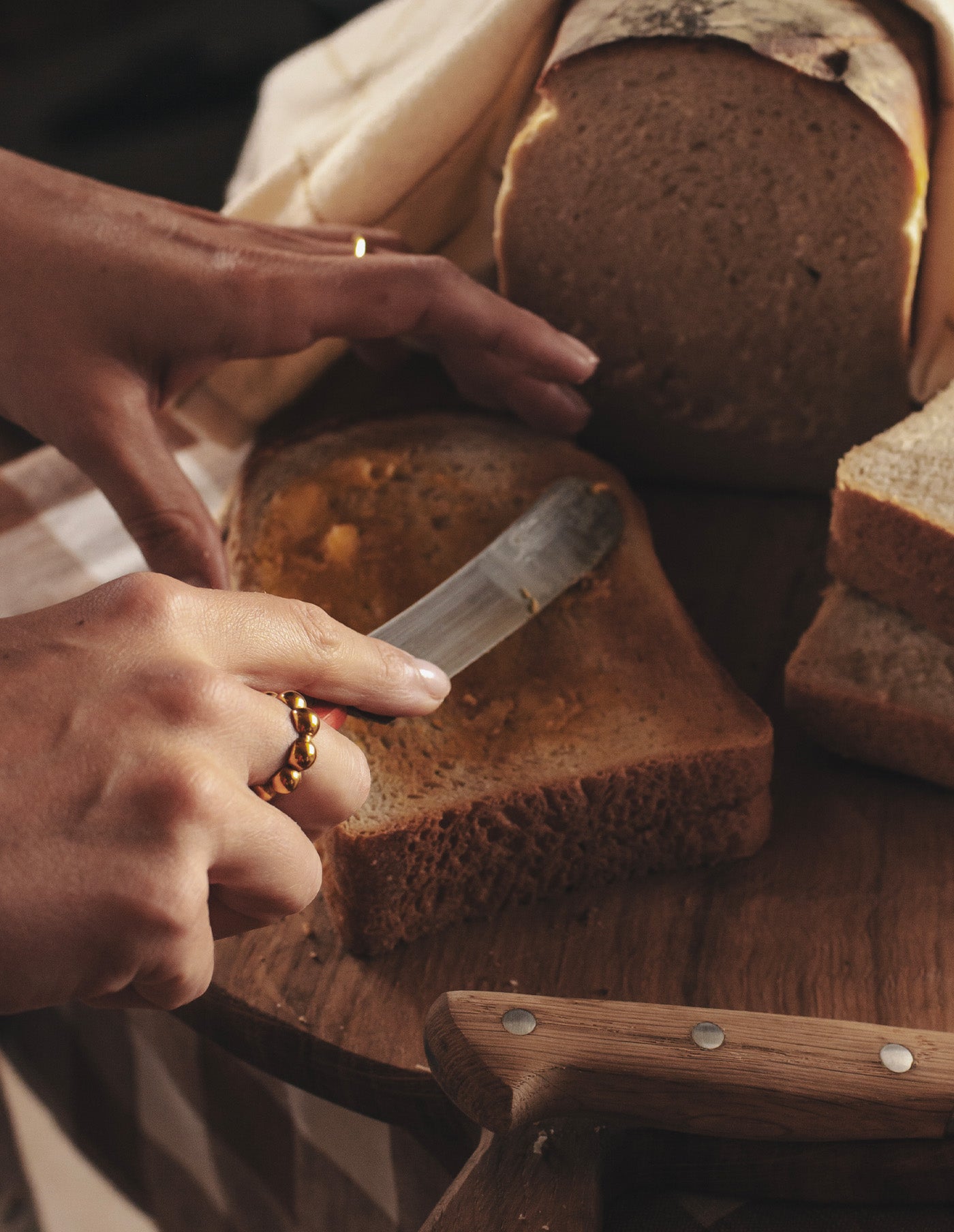 Gold Round Link Ring, Tarnish-Free Gold Plating