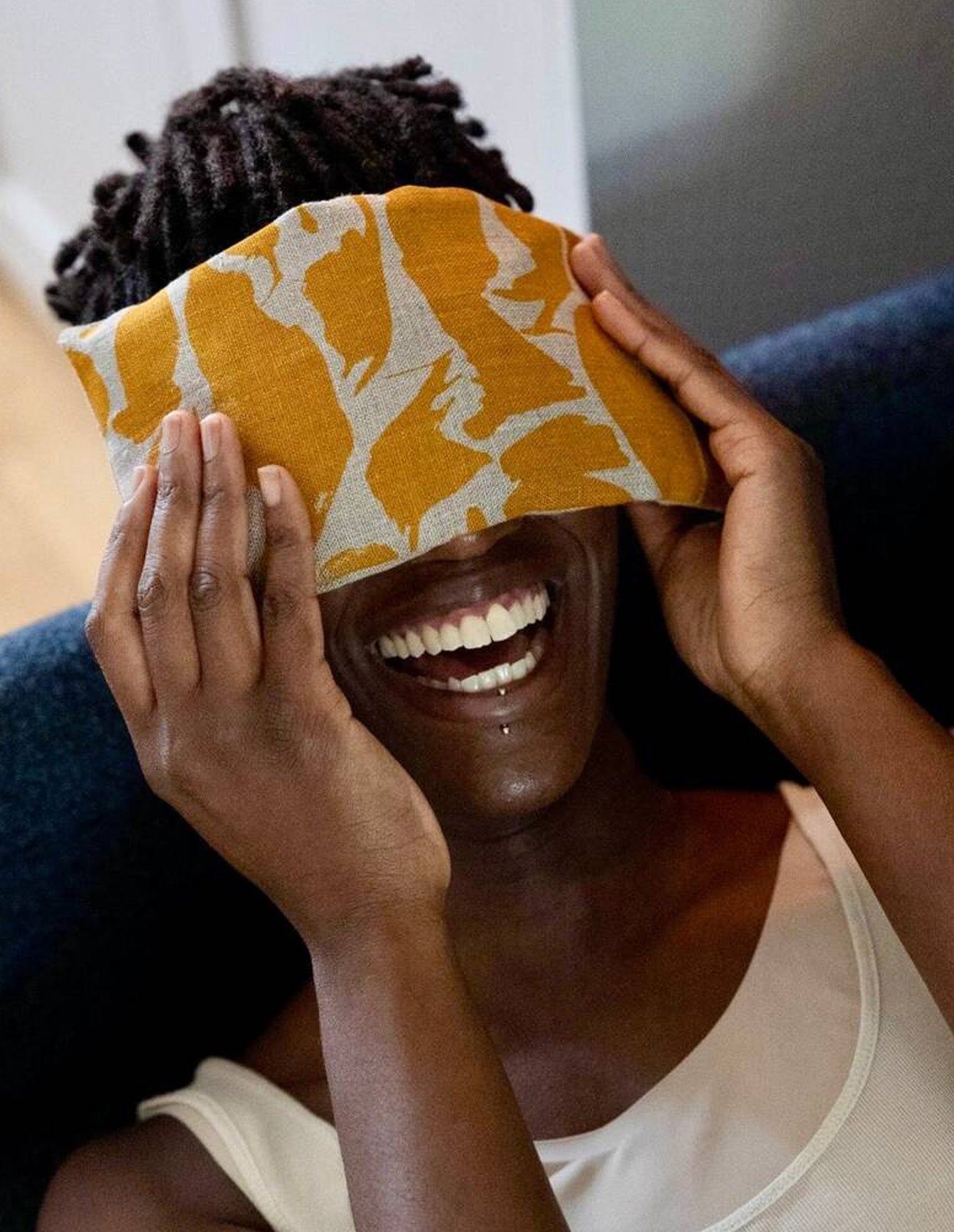Printed Yellow Linen Eye Pillow, Blästa Henriët