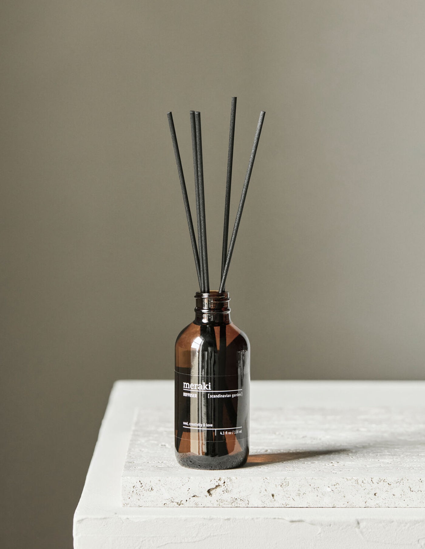 Scandinavian Garden 120 ml Diffuser, Meraki