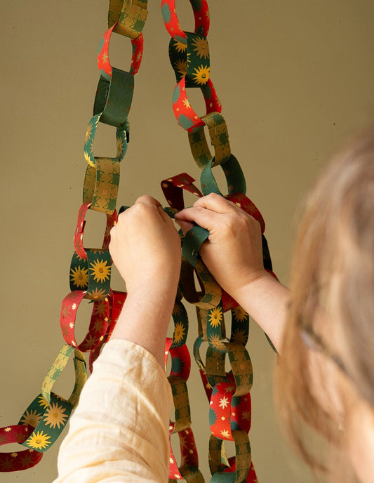 Festive Paper Chain Kit, East End Press