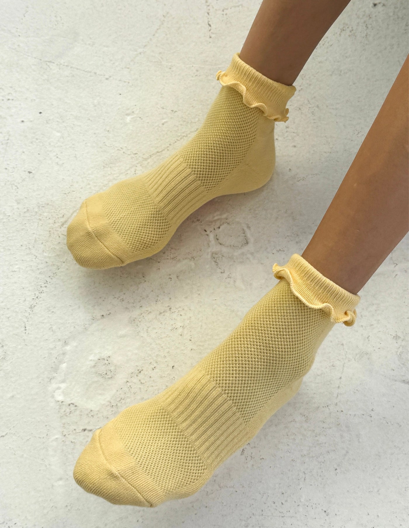 Banana Cream Ruffled Hugger Crew Socks, Le Bon Shoppe