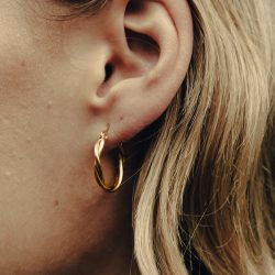 Gold Medium Entwined Latch Hoop Earrings, Waterproof