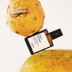 Acro Disiaque Perfume, Versatile Paris