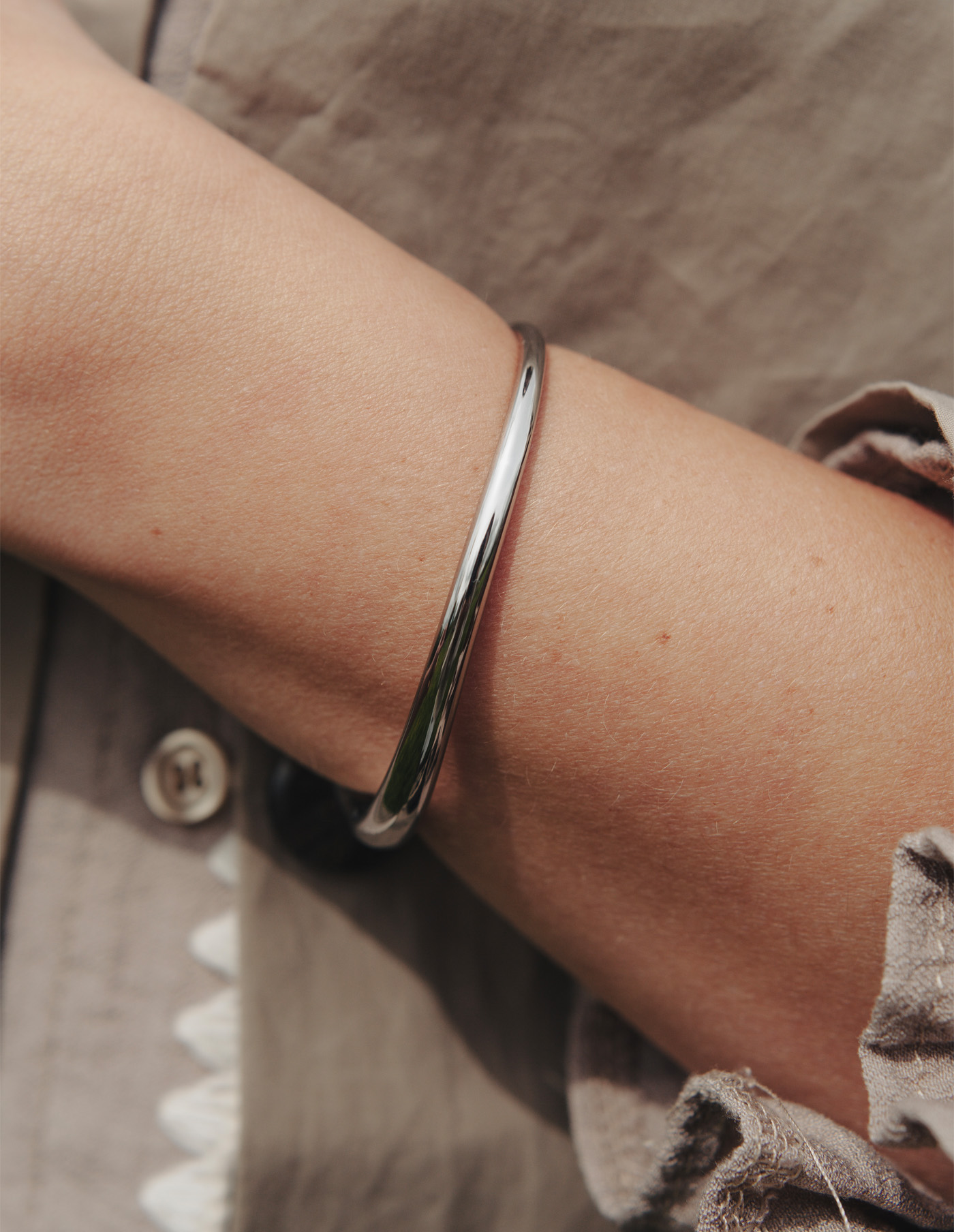Earthbound: A Styled Edit of Timeless Accessories