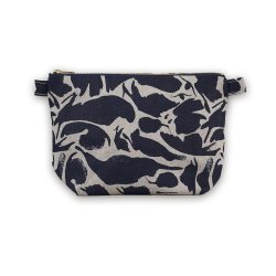 Printed Navy Linen Toiletry Bag, Blästa Henriët